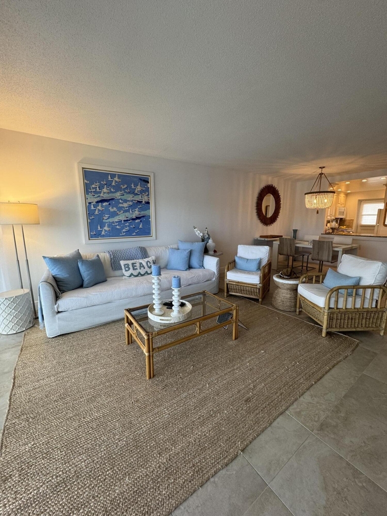 390 N Federal Highway - Photo 2