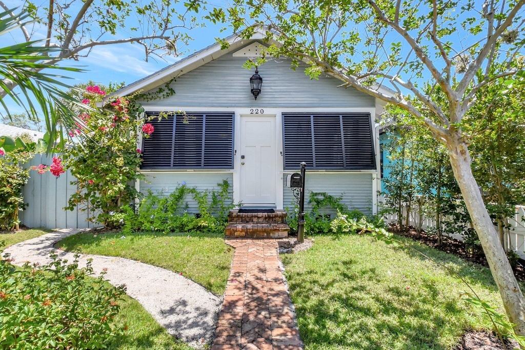 220 S L Street - Photo 0