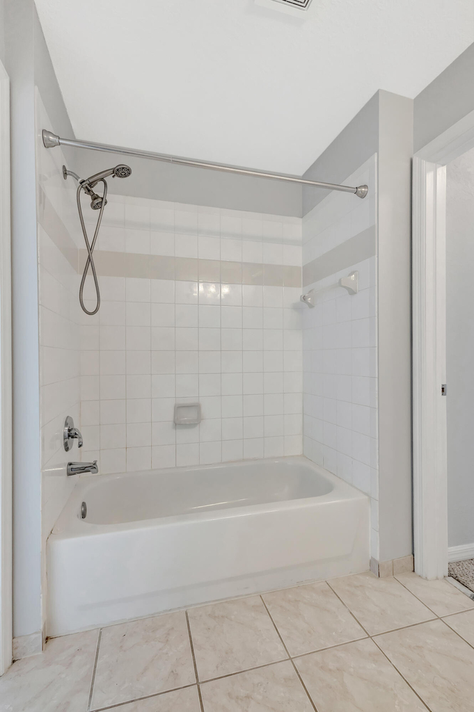 11020 Legacy Drive - Photo 19