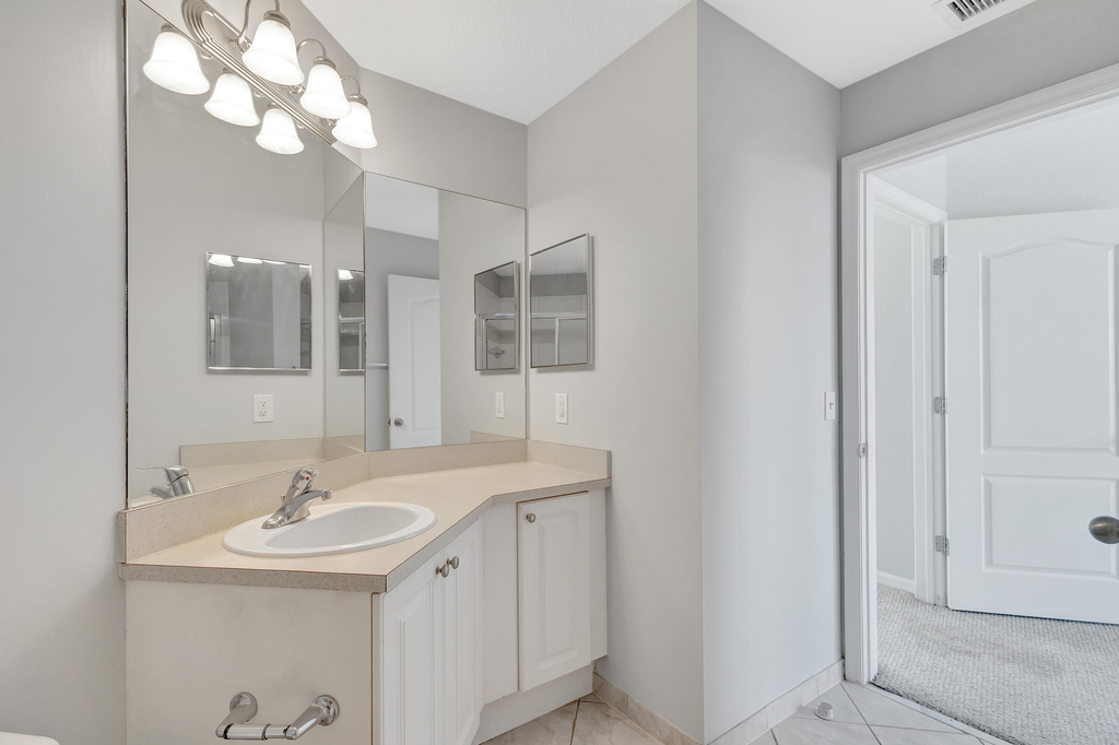 11020 Legacy Drive - Photo 25