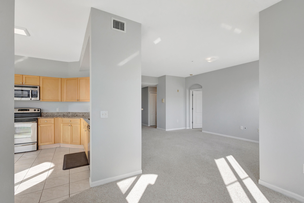 11020 Legacy Drive - Photo 9
