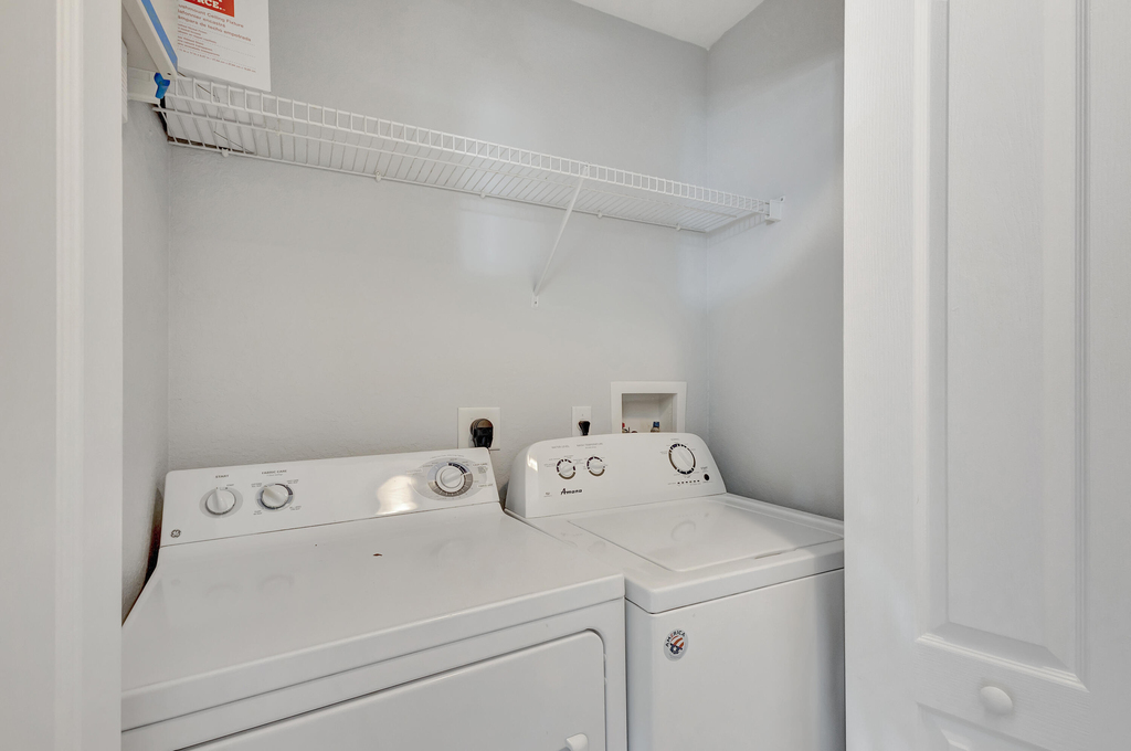11020 Legacy Drive - Photo 4