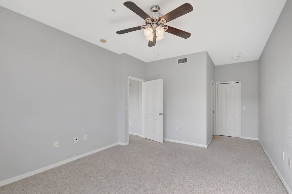 11020 Legacy Drive - Photo 15