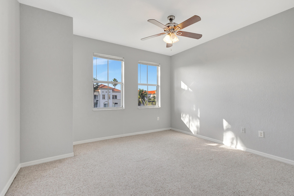 11020 Legacy Drive - Photo 20
