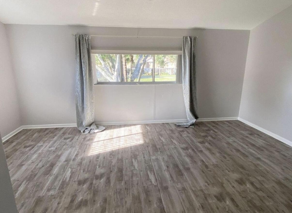 371 Maplecrest Circle - Photo 9