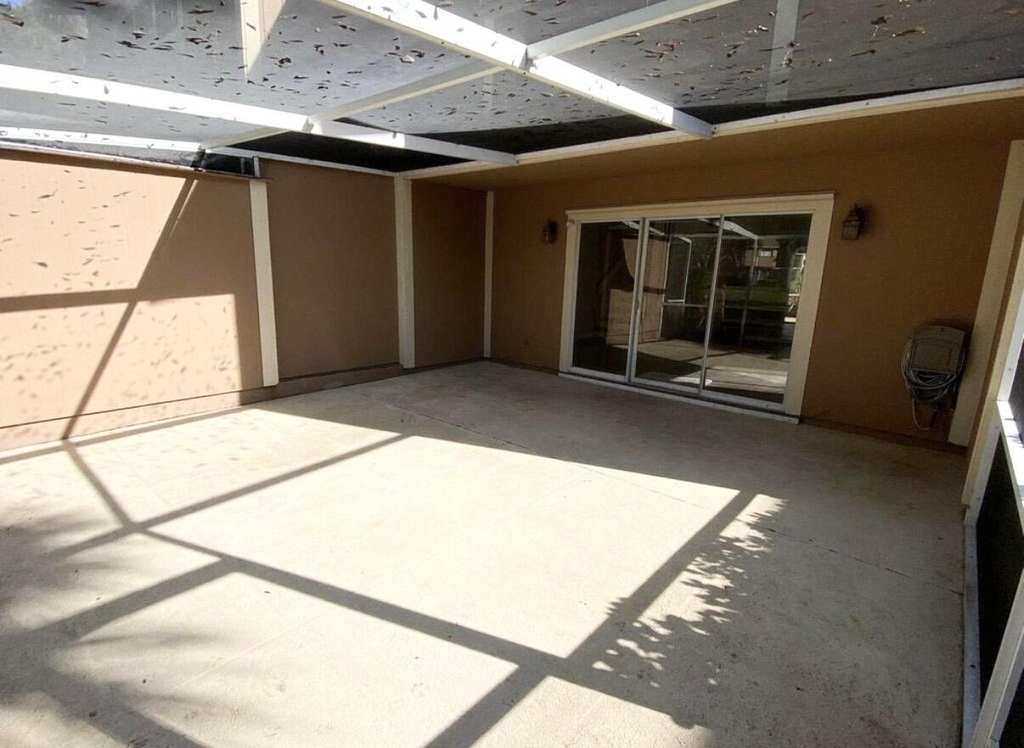 371 Maplecrest Circle - Photo 2