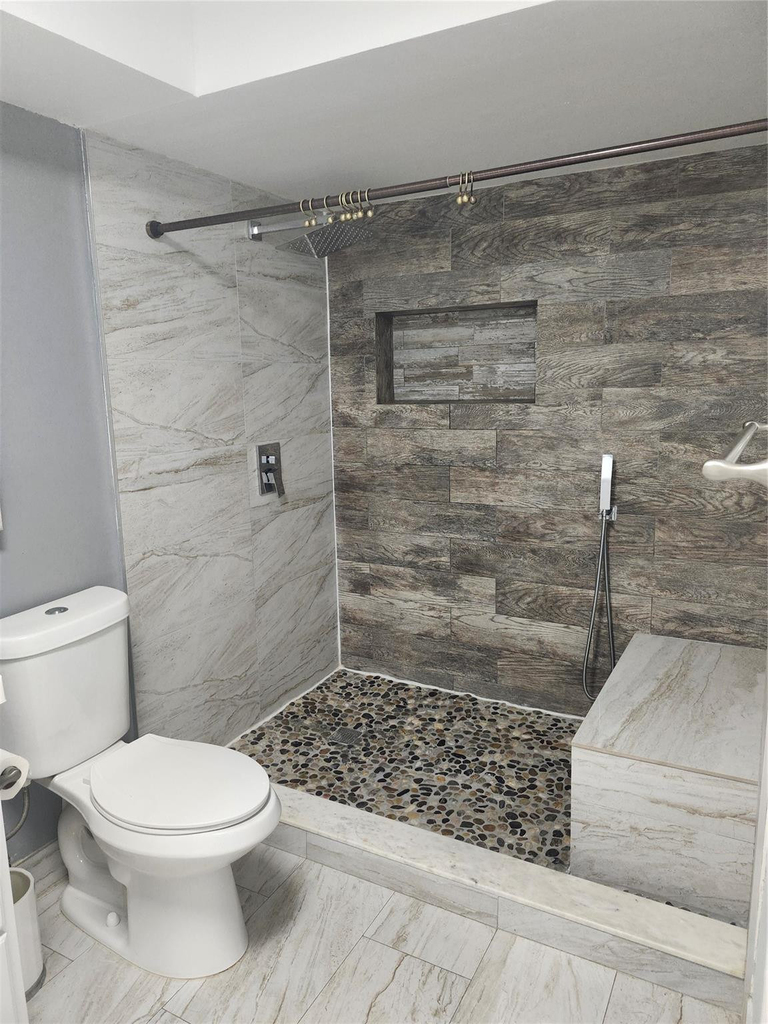 16251 Golf Club Road - Photo 21