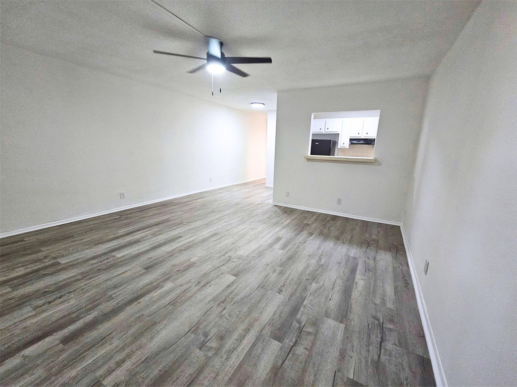 1300 Ne 3rd Street - Photo 0