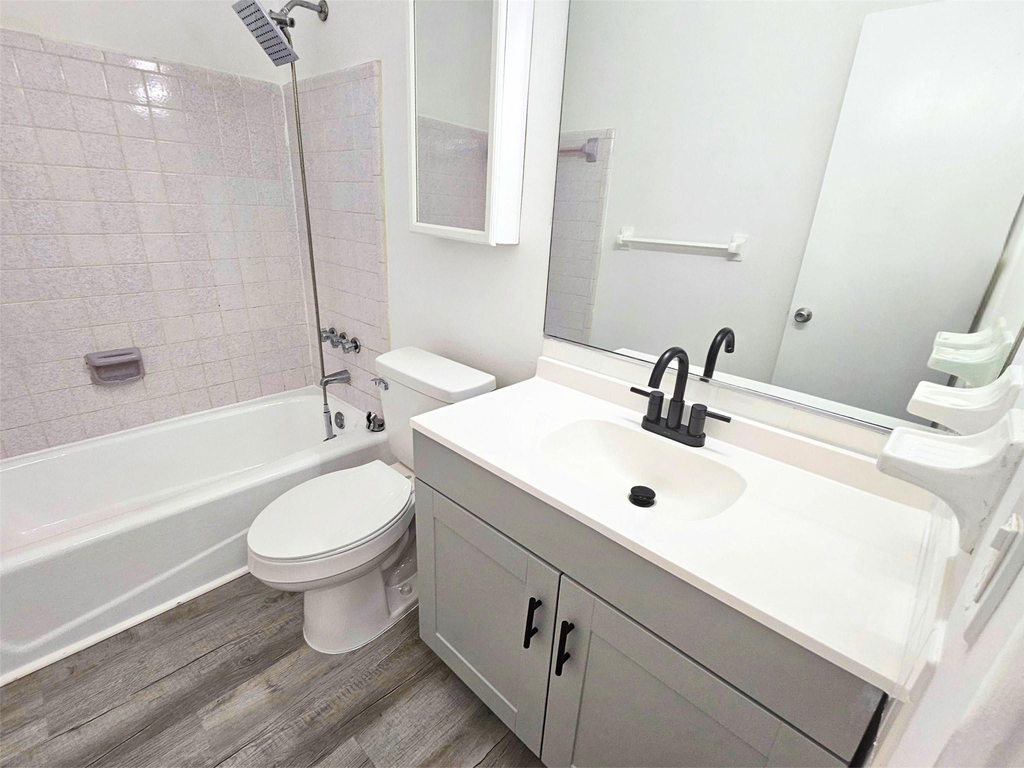 1300 Ne 3rd Street - Photo 11