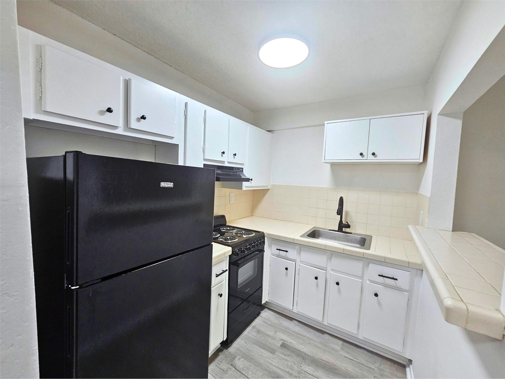 1300 Ne 3rd Street - Photo 3