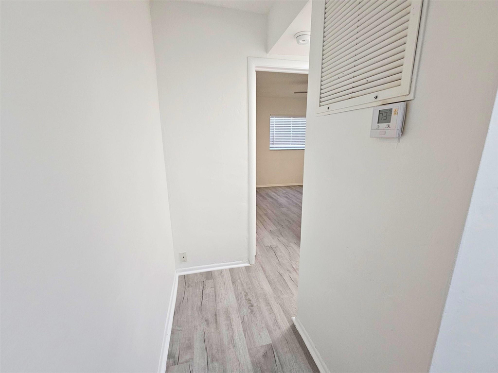 1300 Ne 3rd Street - Photo 5