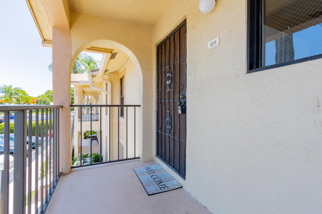 9449 Boca Cove Circle - Photo 17