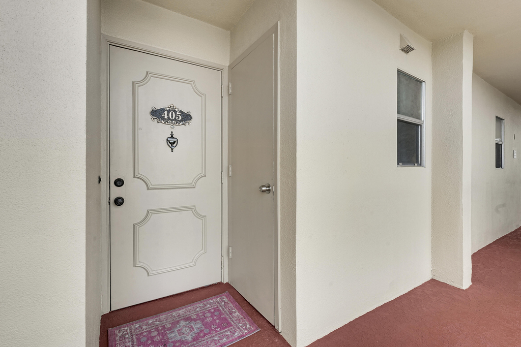 3755 Via Poinciana - Photo 1