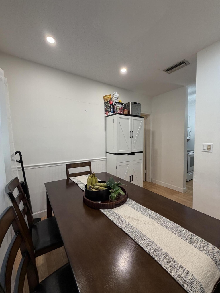 1300 N 17th Avenue - Photo 9