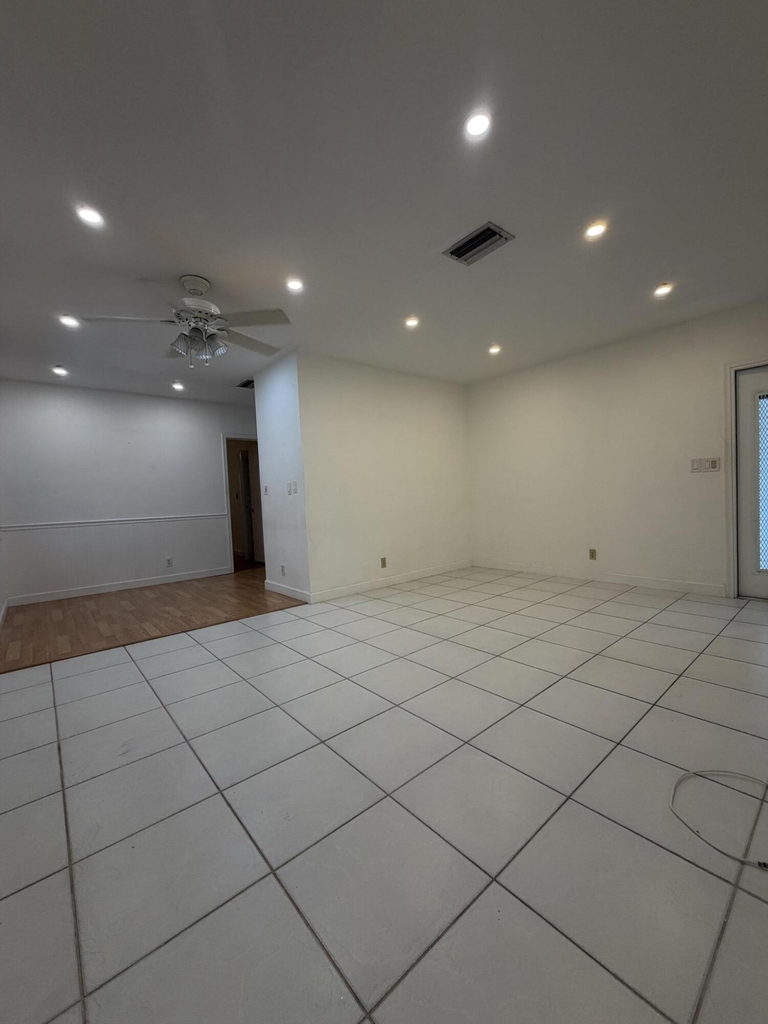 1300 N 17th Avenue - Photo 3
