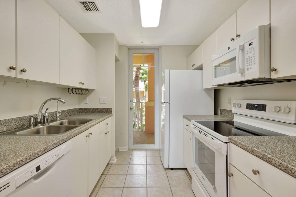 4812 S Central Boulevard - Photo 4