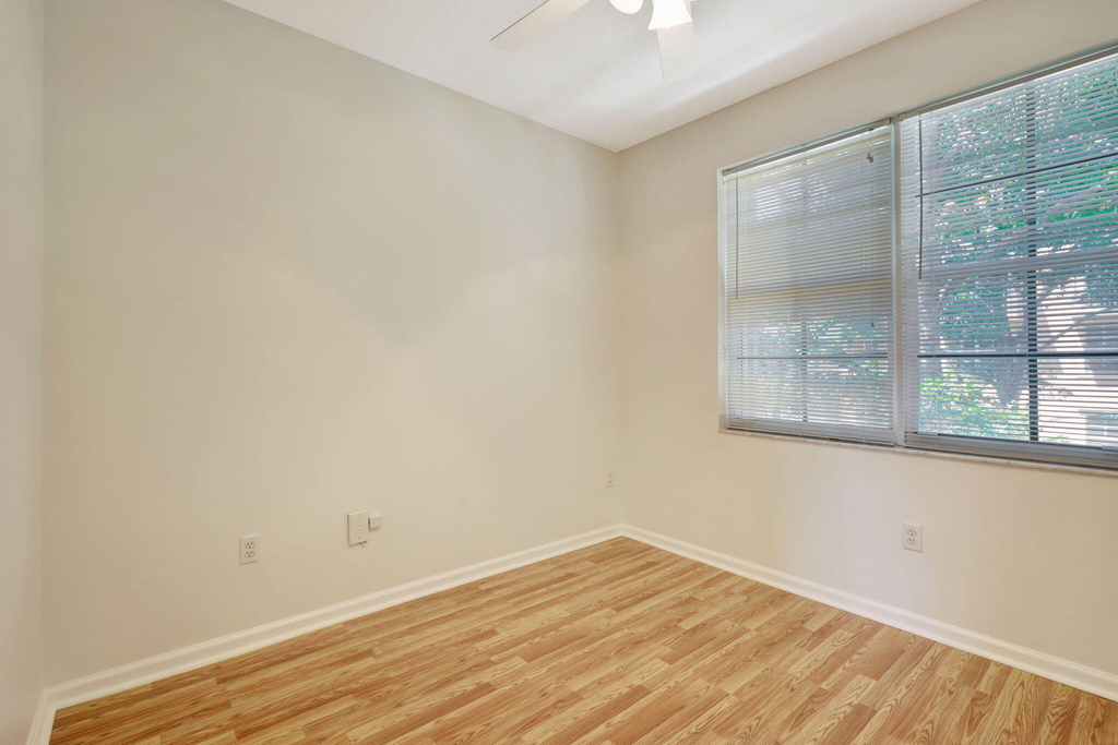 4812 S Central Boulevard - Photo 12