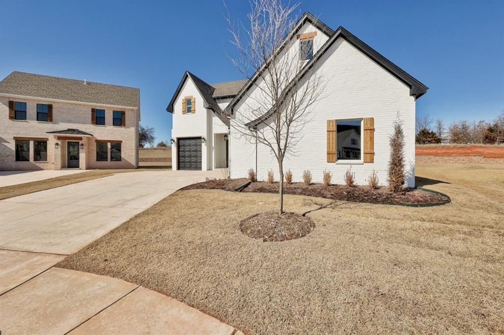 7901 Behr Drive - Photo 2