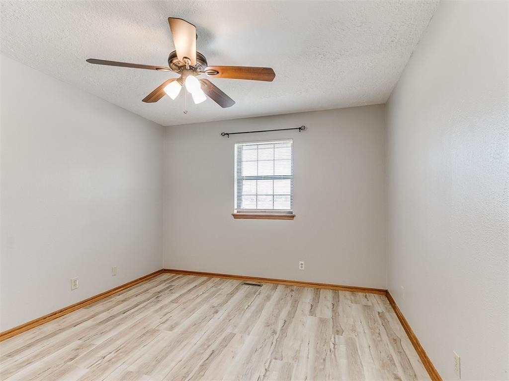 1200 N Crawford Avenue - Photo 5