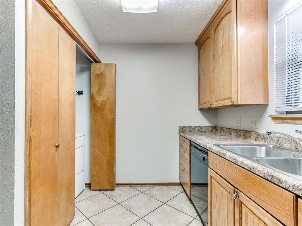 1200 N Crawford Avenue - Photo 10