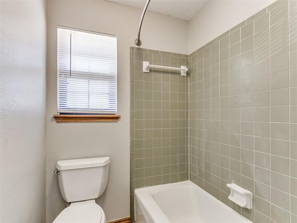 1200 N Crawford Avenue - Photo 1