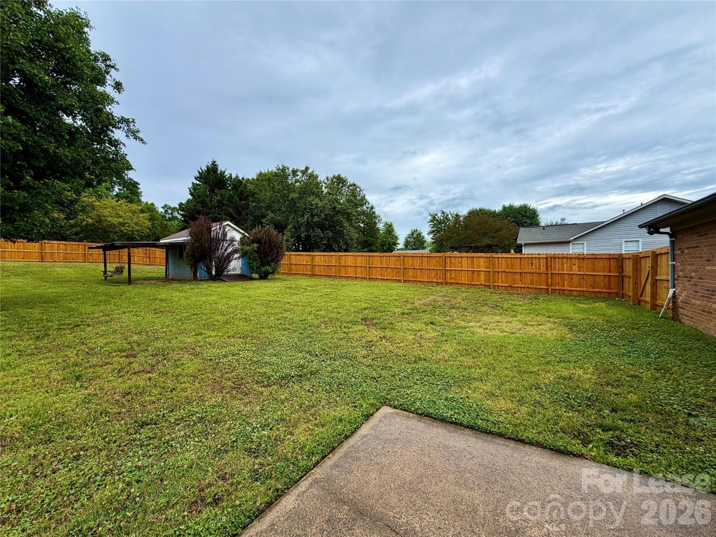 2809 Faircroft Way - Photo 16