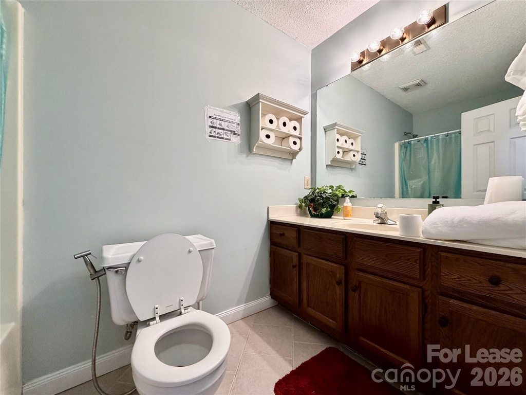 2809 Faircroft Way - Photo 12