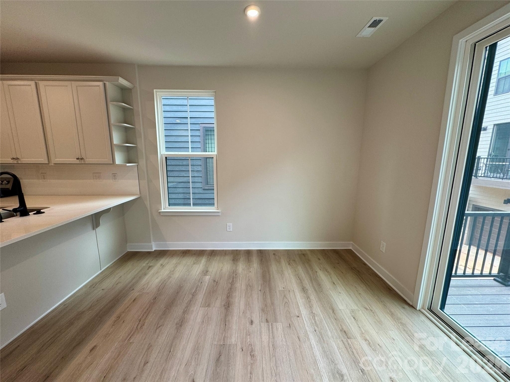 5021 Chinook Lane - Photo 5
