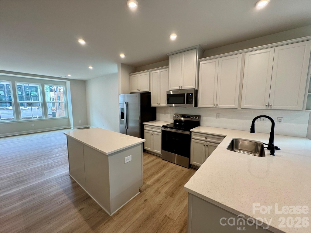 5021 Chinook Lane - Photo 3
