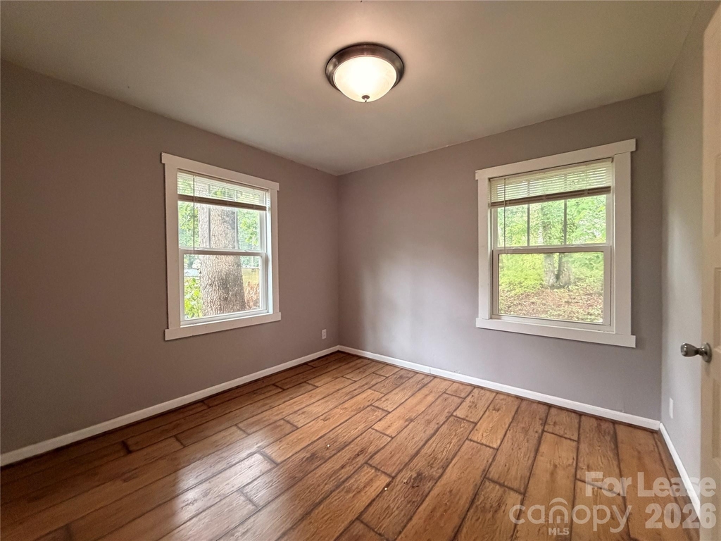 825 Rodey Avenue - Photo 8