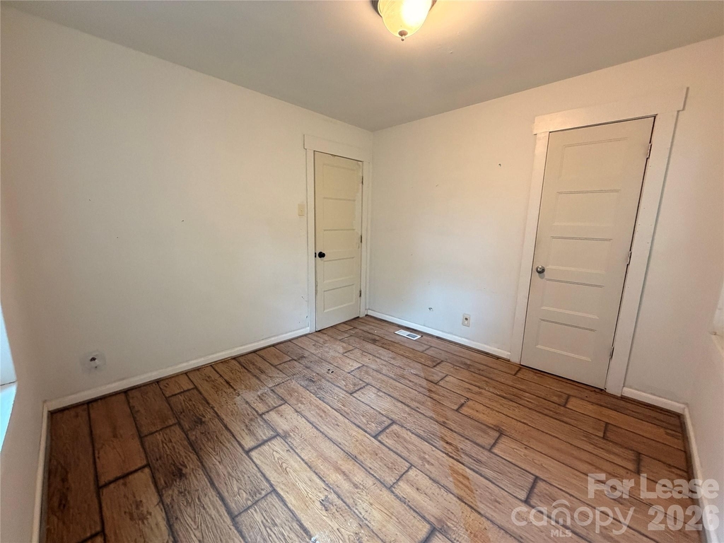 825 Rodey Avenue - Photo 10