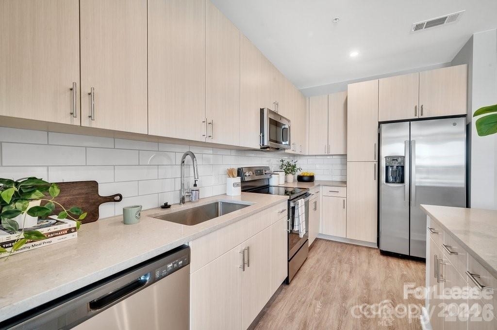 2020 W Morehead Street - Photo 18