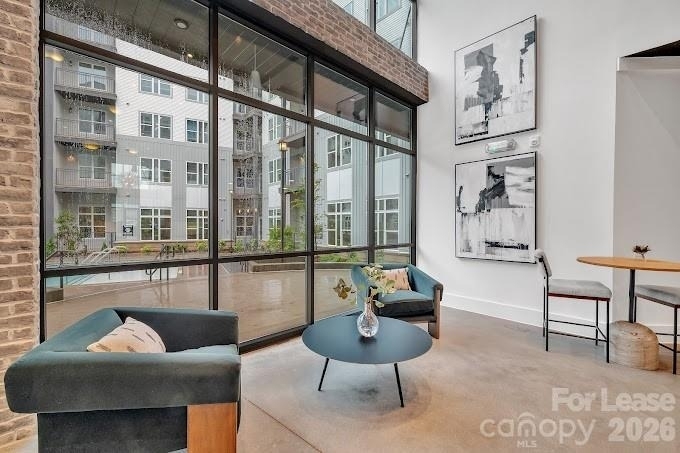 2020 W Morehead Street - Photo 4