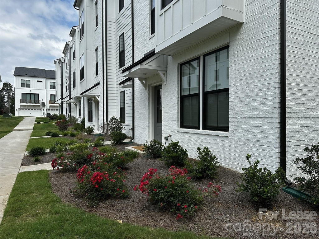 5005 Layman Drive - Photo 27