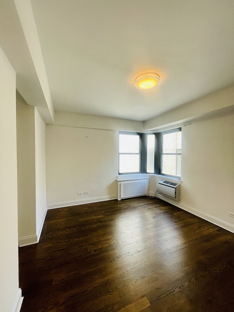  157 East 57th Street, 16A - Photo 10