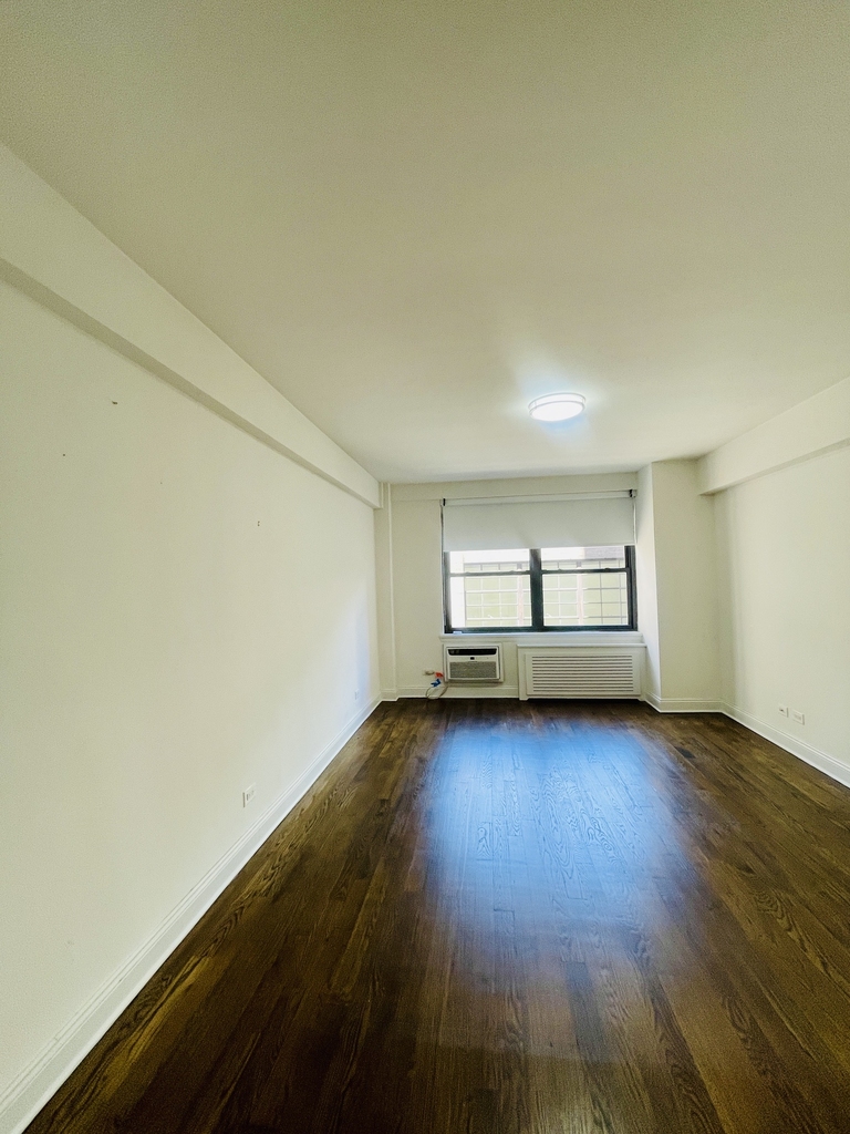  157 East 57th Street, 16A - Photo 12