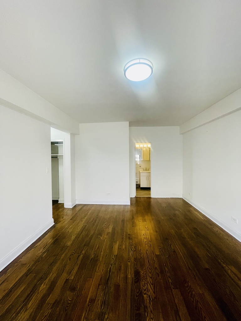  157 East 57th Street, 16A - Photo 11
