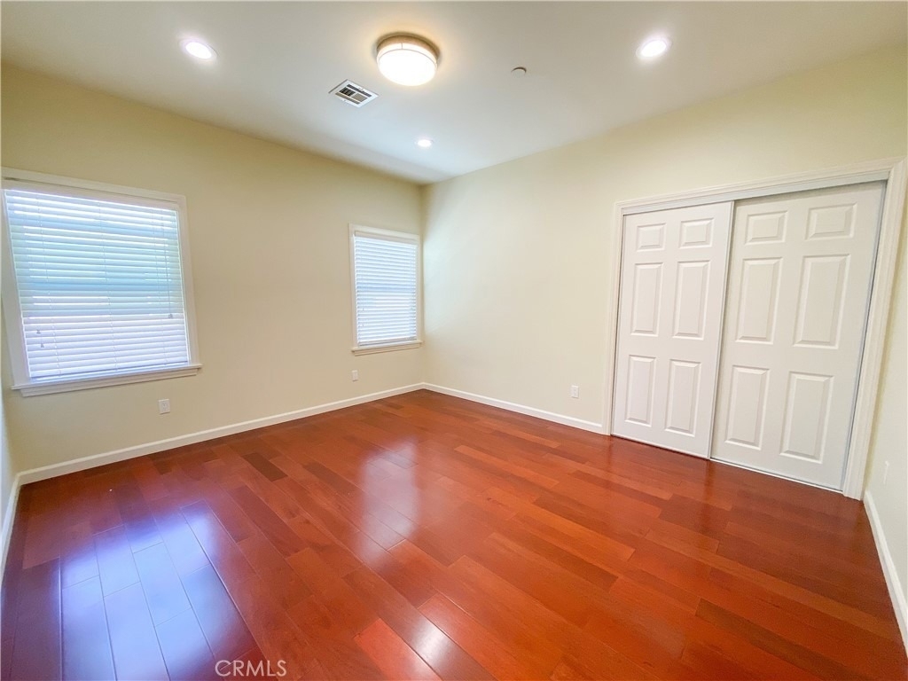 113 Sunset Avenue - Photo 6