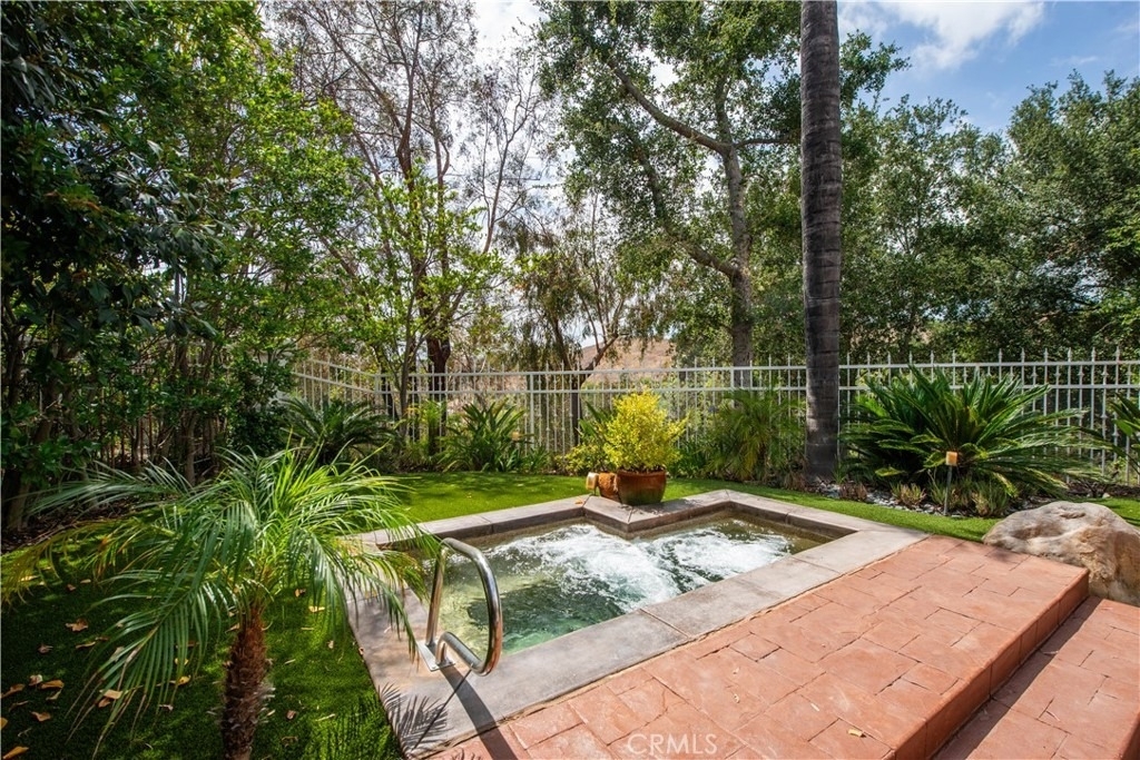 5607 Manley Court - Photo 37