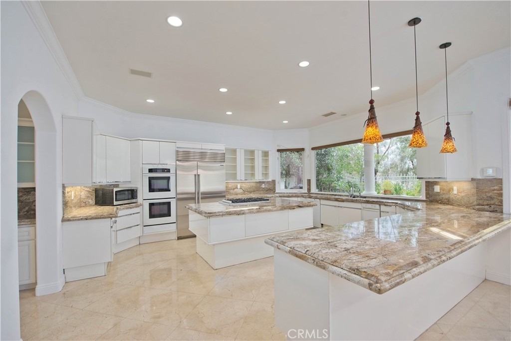 5607 Manley Court - Photo 13