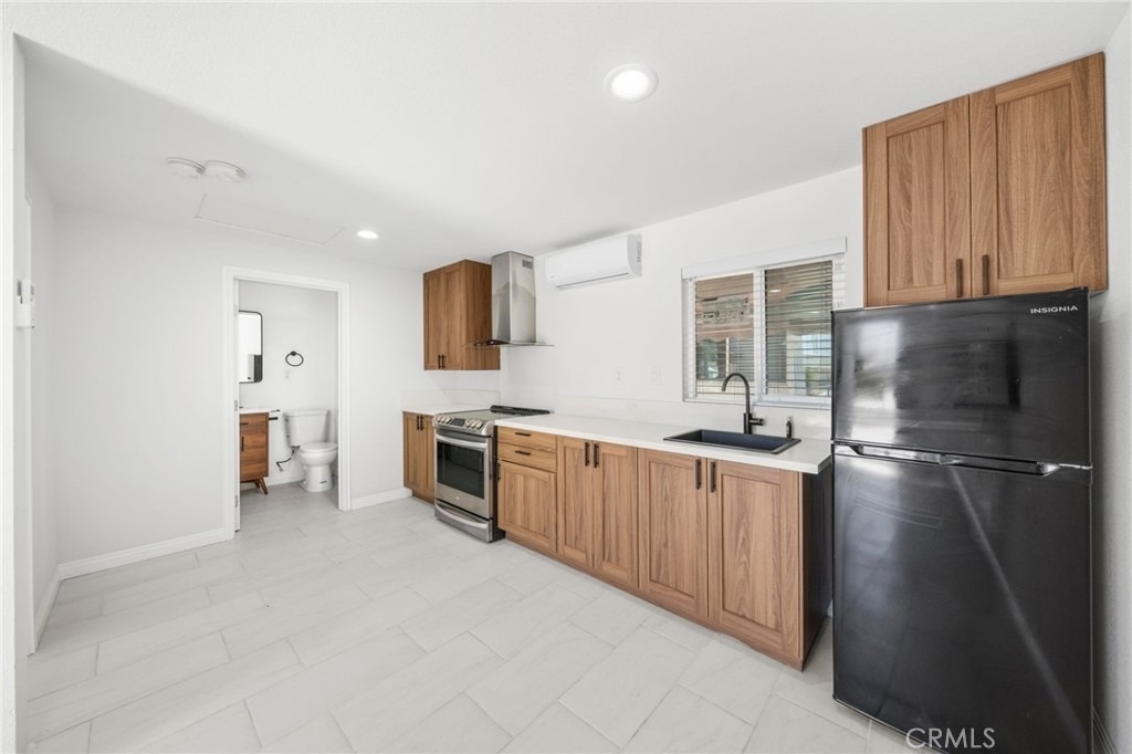 1610 Amador Avenue - Photo 5