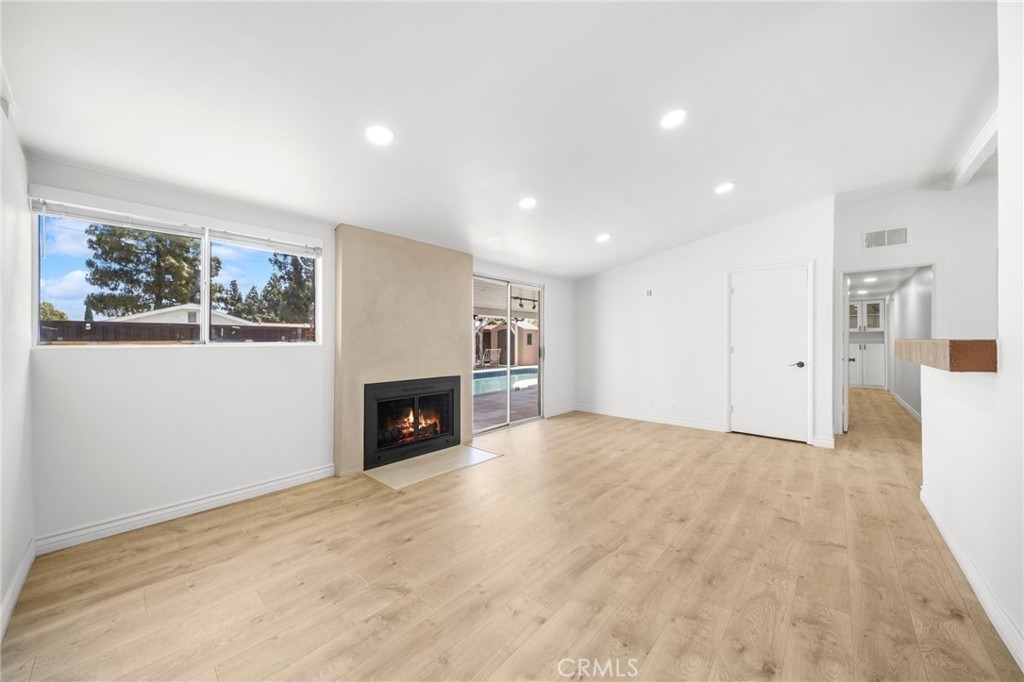 1610 Amador Avenue - Photo 6