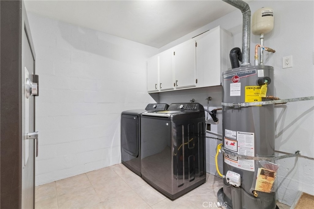 3958 60th - Photo 27