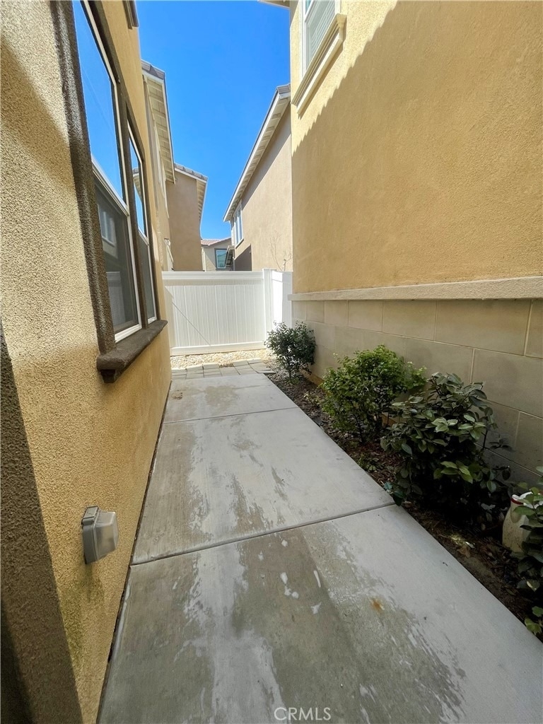 5946 Sendero Avenue - Photo 9