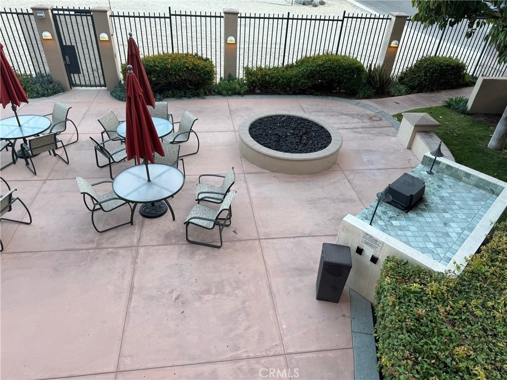 850 E Ocean Boulevard - Photo 8