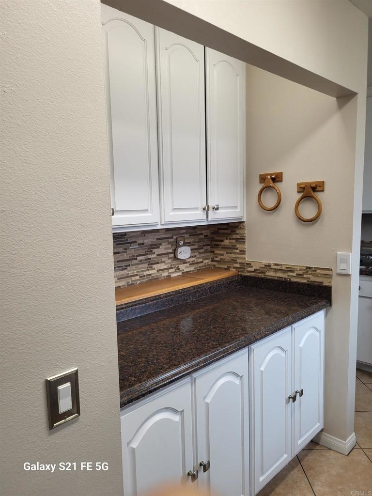 4737 Rising Glen Drive - Photo 5