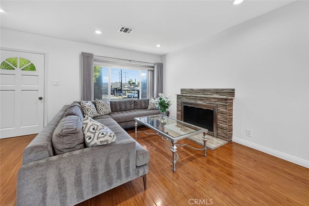 11407 Delano - Photo 8