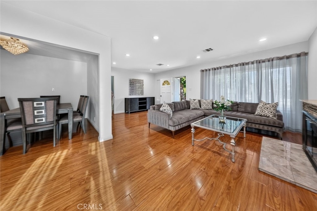 11407 Delano - Photo 12