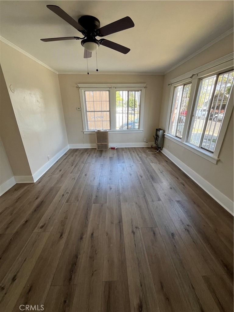 1349 W 49th - Photo 23