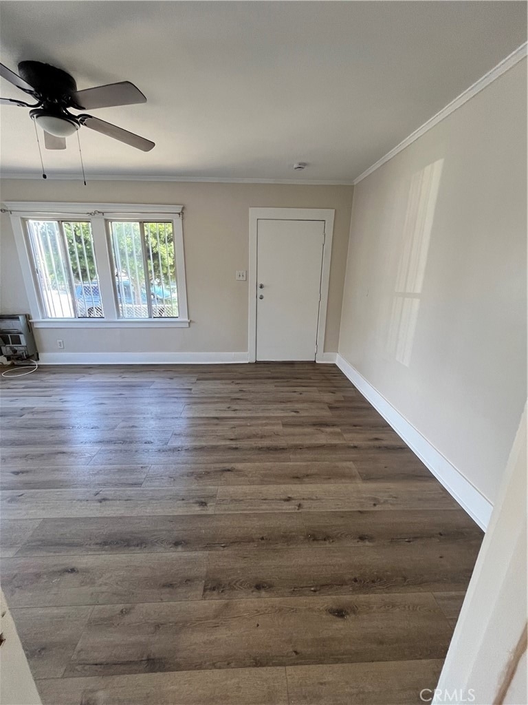1349 W 49th - Photo 9